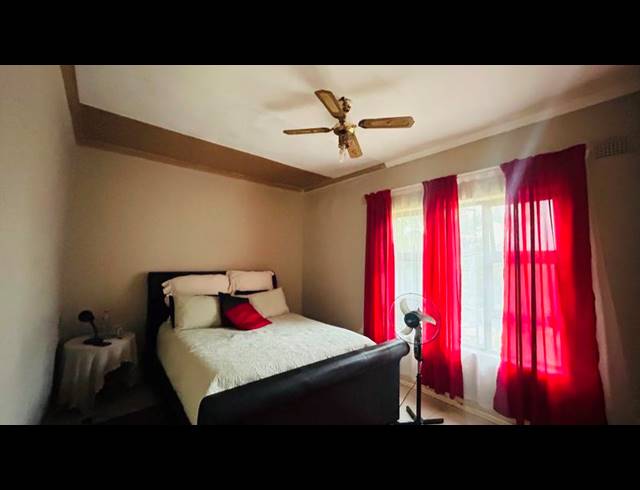 2 BEDROOM DUPLEX FOR SALE IN FAIRVIEW